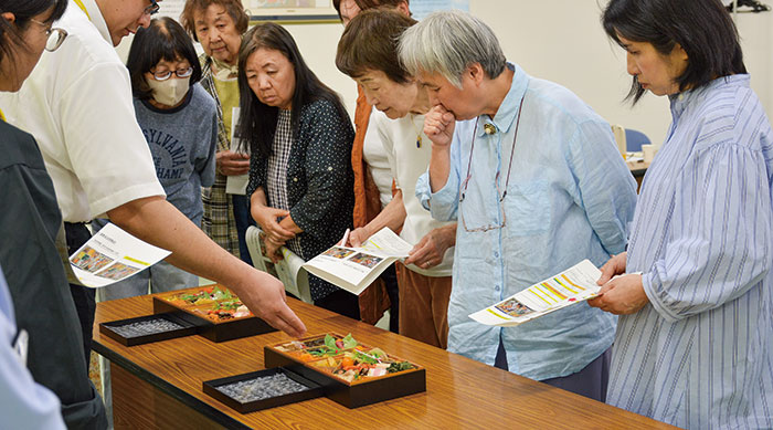 モニター会議の様子